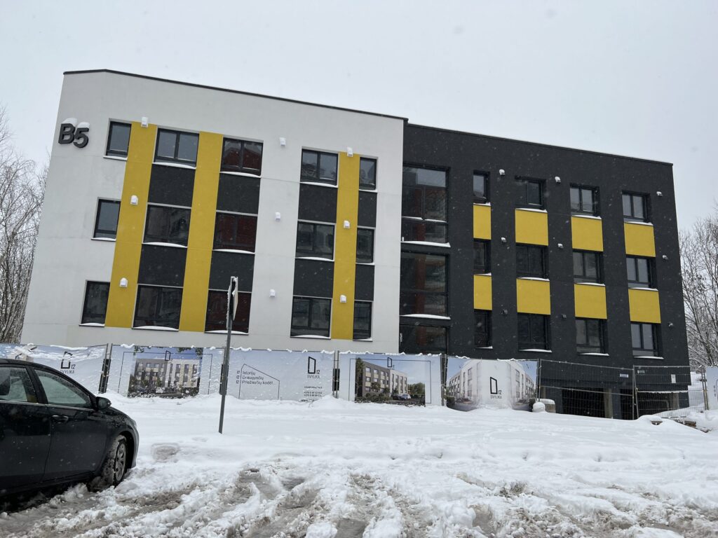 12 dvylika (J. Bretkūno g. 5) - Daudzdzīvokļu nams - būvdarbu attēli