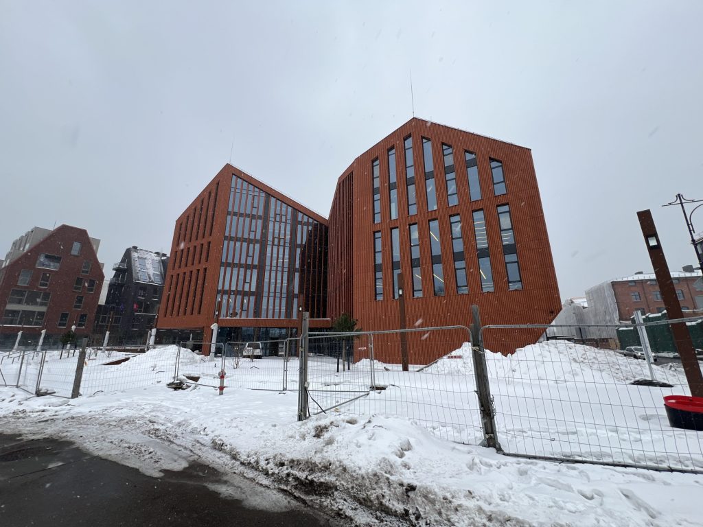 Memelio miestas | Hanza verslo centras (Naujoji Uosto g. 3) - Biroju centrs - būvdarbu attēli