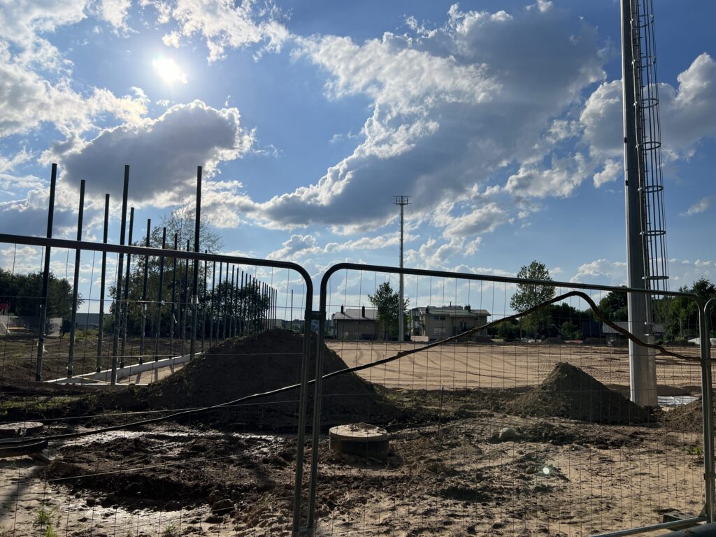 Mykolo Biržiškos gimnazijos futbolo stadionas (Taikos g. 81) - Sports field or court - construction photos