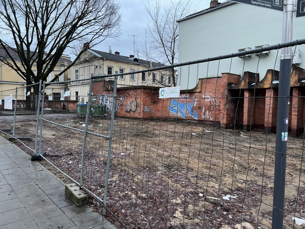 Gedimino g. 32 skveras (Gedimino g. 32) - Square - construction photos