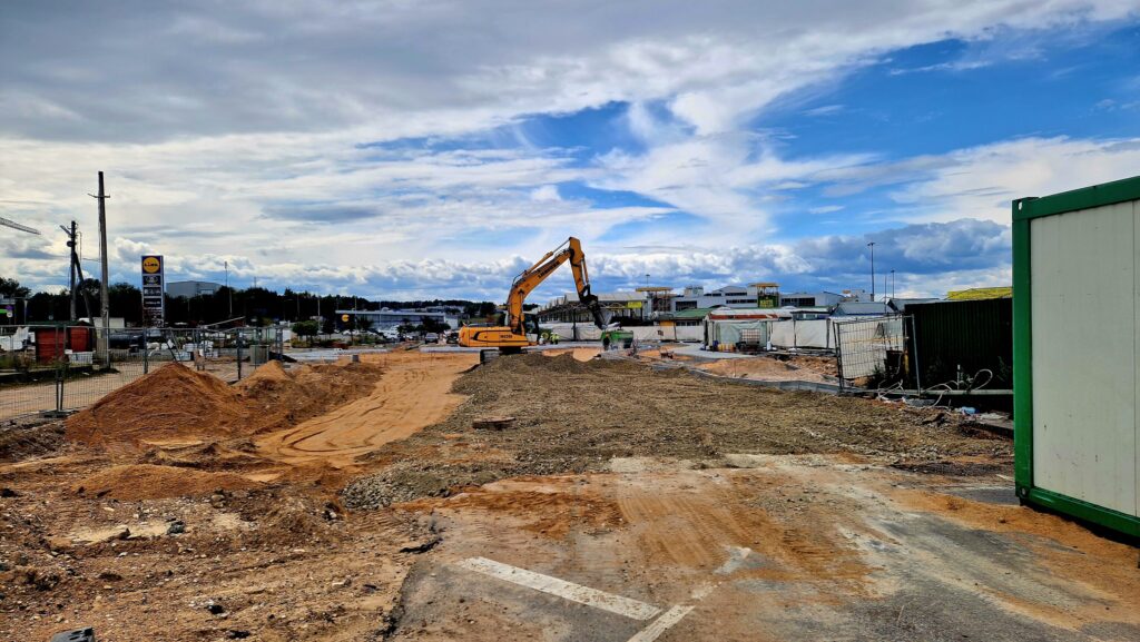 Paneriškių gatvės atkarpa iki Gariūnų g (Paneriškių g.) - Bike path, Street - construction photos