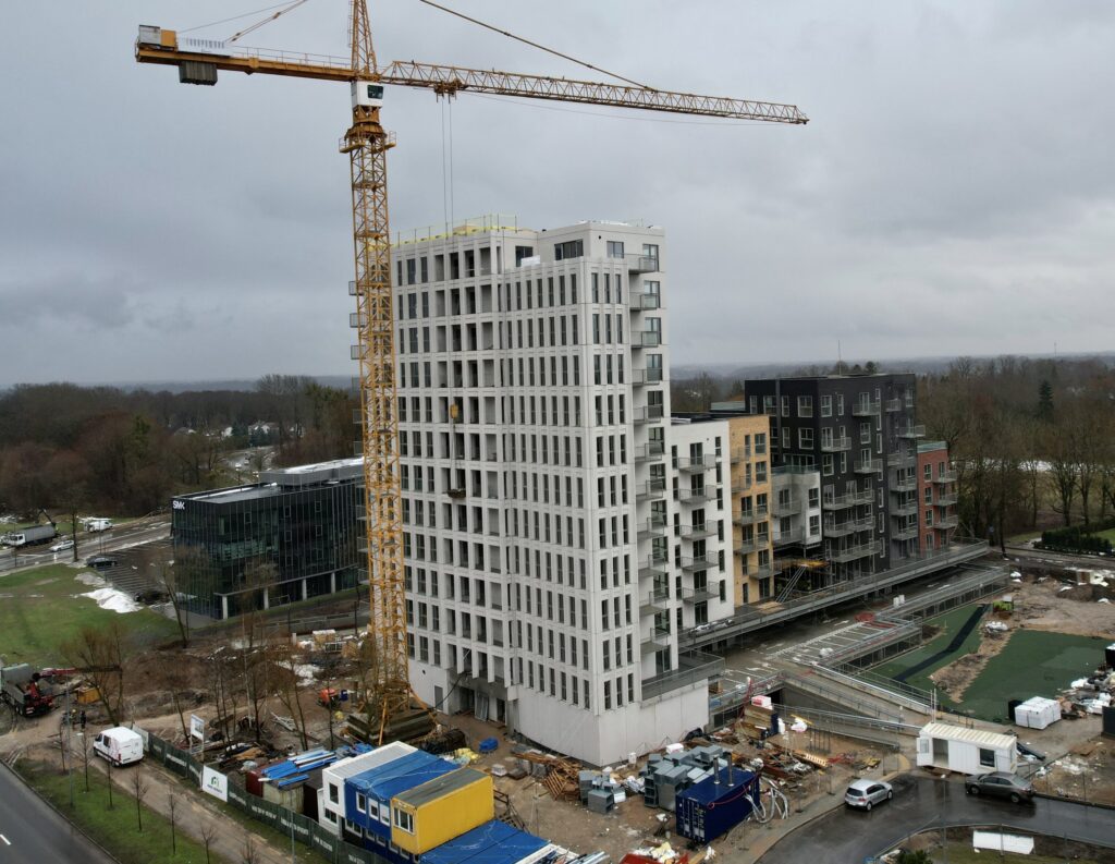 Europos sodas 1 etapas (Europos pr. 4) - Multi apartment - construction photos