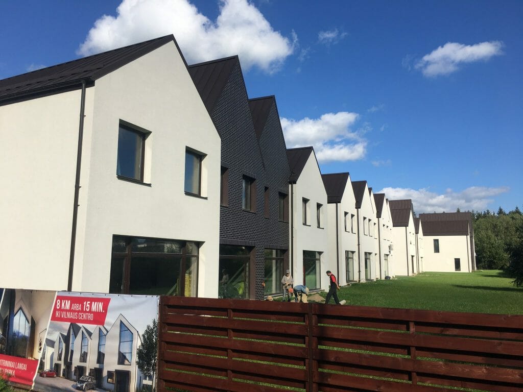 Pavilnio aura (Alfonso Lipniūno g. 9, 11, 15, 17, 19, 21, 23, 25, 27, 29, 31, 33, 35, 37) - Row housing - construction photos