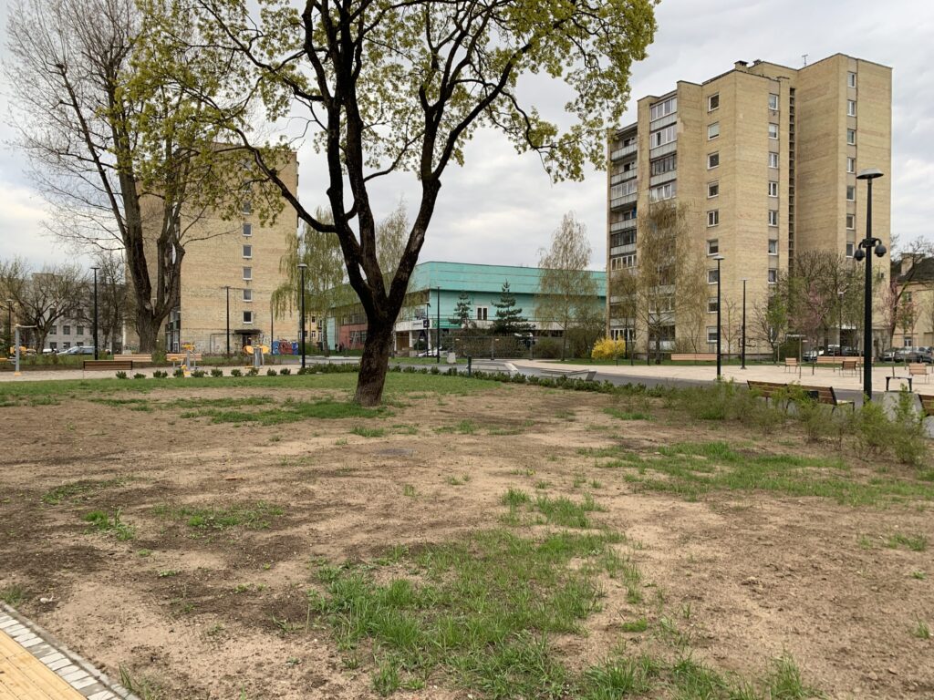 Amatų skveras (Amatų g.) - Väljak - ehituse fotod