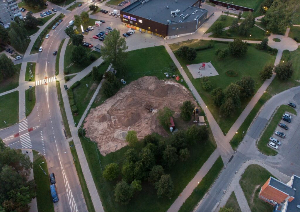 Dviračių kalnelių parkas Viršuliškių g. (Viršuliškių g.) - Extreme sports center - construction photos