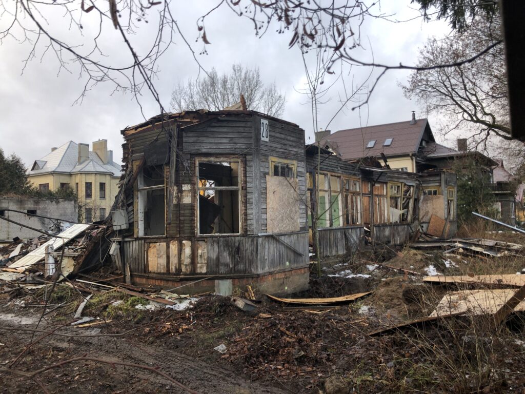 Panemunės vila (Gailutės g. 28) - Multi apartment - construction photos