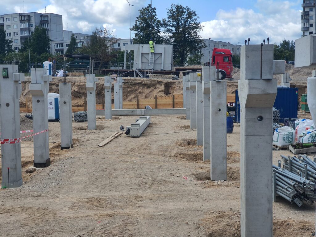 PC PIKAS (Ukmergės g. 221) - Shopping center - construction photos