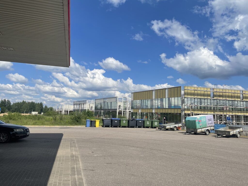 Vilniaus verslo parkas 2 (Sedulų g. 2, Bukiškio k.) - Birojs / Elastīgu platību - būvdarbu attēli
