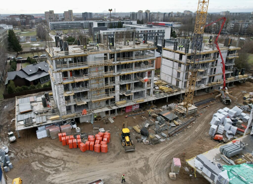 Krėvės 80 1 etapas (V. Krėvės pr. 80B) - Multi apartment - construction photos