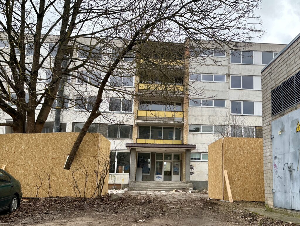 Genių 13A (Genių g. 13A) - Korterelamu - ehituse fotod