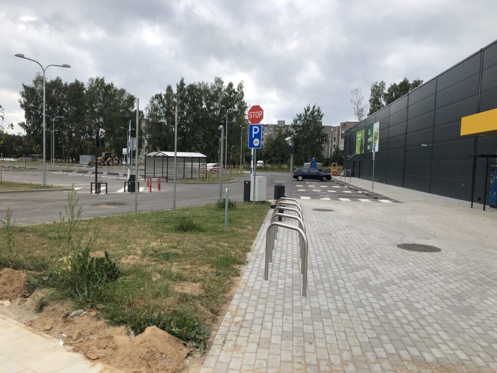 IKI Pilaitės pr. parduotuvė ir administracinis (Pilaitės pr. 42) - Food store, Office center - construction photos