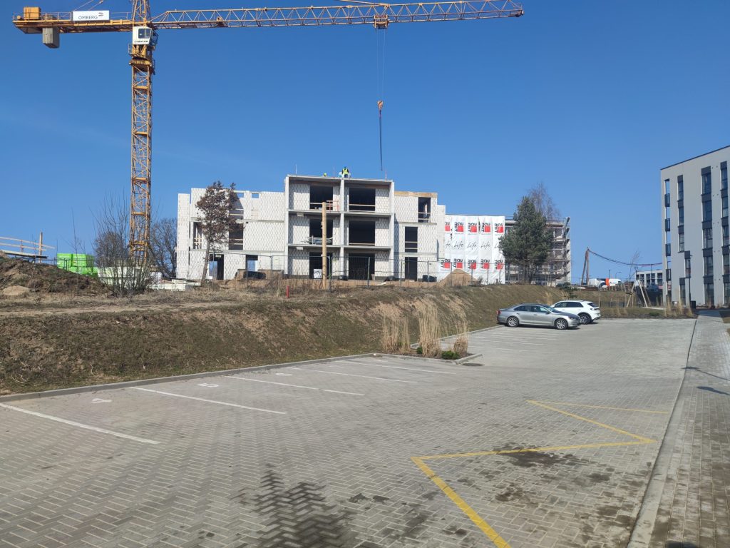 Vyšnios 4 etapas (Karaliaučiaus g. 23, L. Rėzos al. 16) - Korterelamu - ehituse fotod