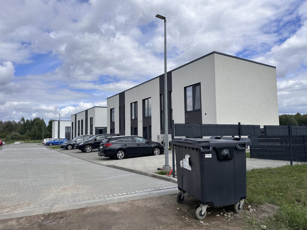22 kaimynai (Kaimynų g. 157) - Ridaelamu - ehituse fotod