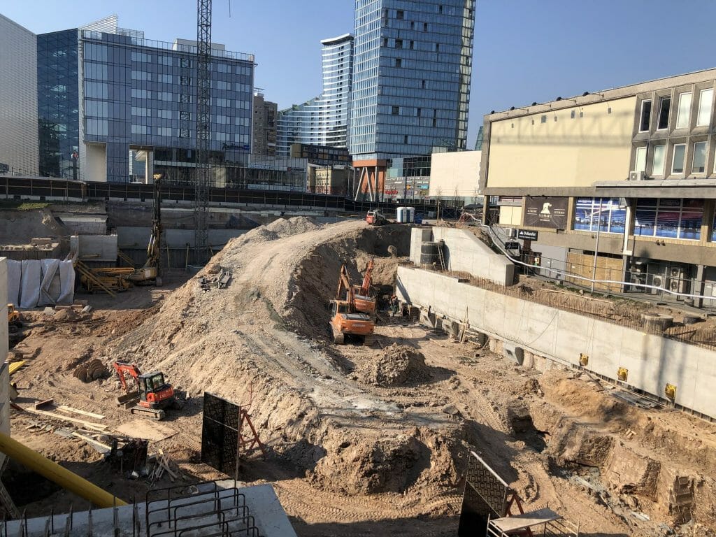 Artery (Konstitucijos pr. 18B) - Biroju centrs - būvdarbu attēli