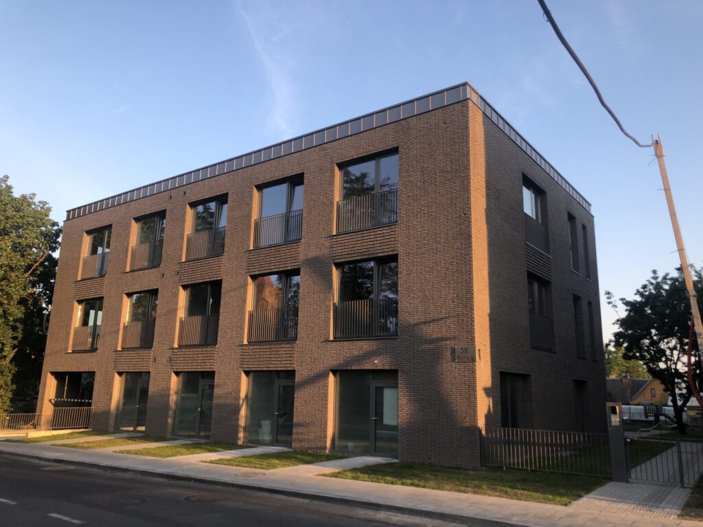 Sėlių 36 (Sėlių g. 36) - Daugiabutis - statybų nuotraukos