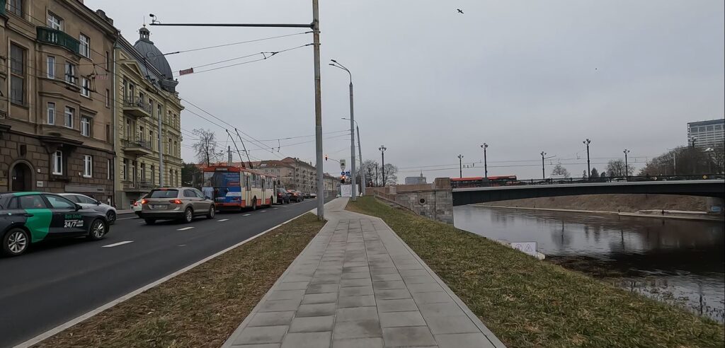 Neries kairiosios krantinės 2 etapas (Žygimantų g., Arsenalo g.) - Dviračių takas, Pakrantė - statybų nuotraukos