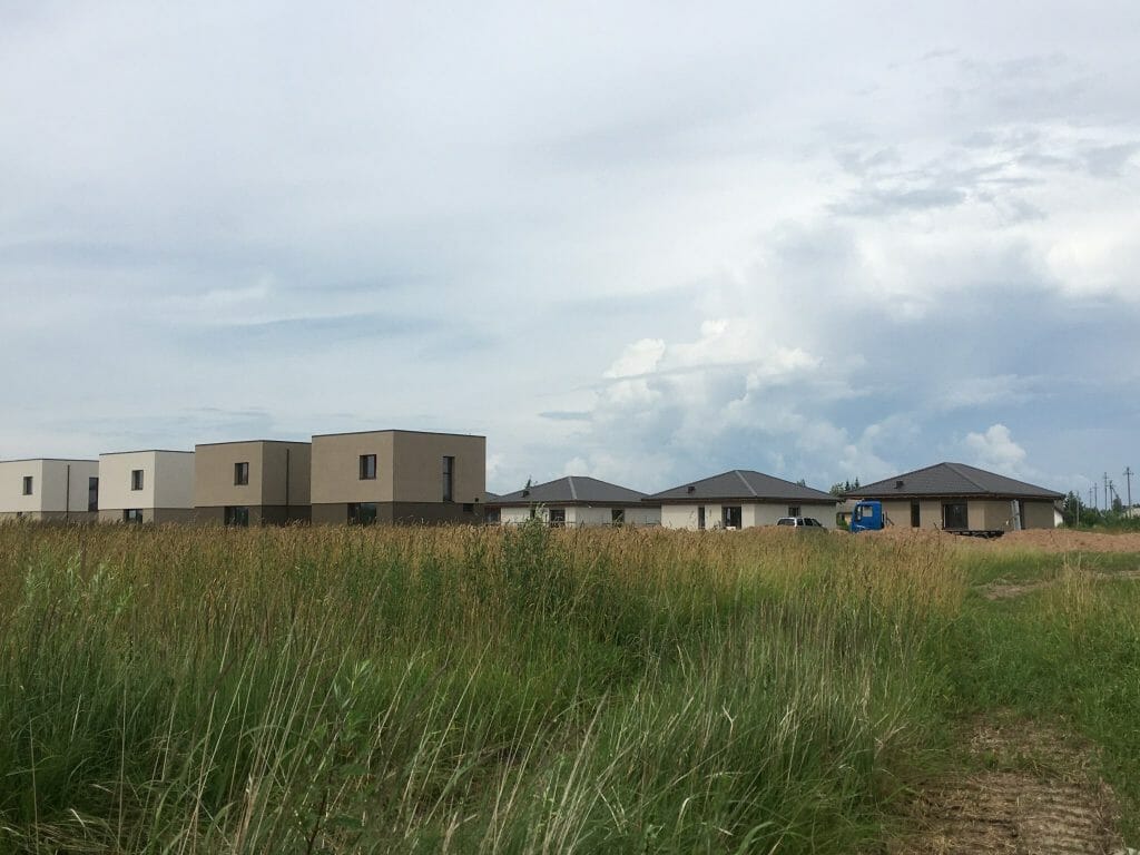 Raitelių namai (Raitelių g. 1, 2, 3, 4, 5, 6, 7, 8, 9, 10, 11, 13, Karininkų g. 26, 28, 30, 32, 34, 36) - Ridaelamu - ehituse fotod