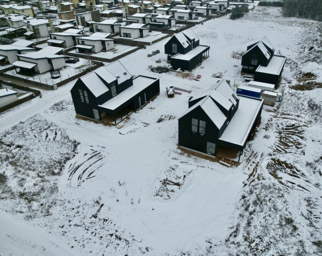 12 bičiulių (Aušros g. 1, 3, 5, 7, 9, 11, 13, 15, Pabalių k.) - Private house community - construction photos