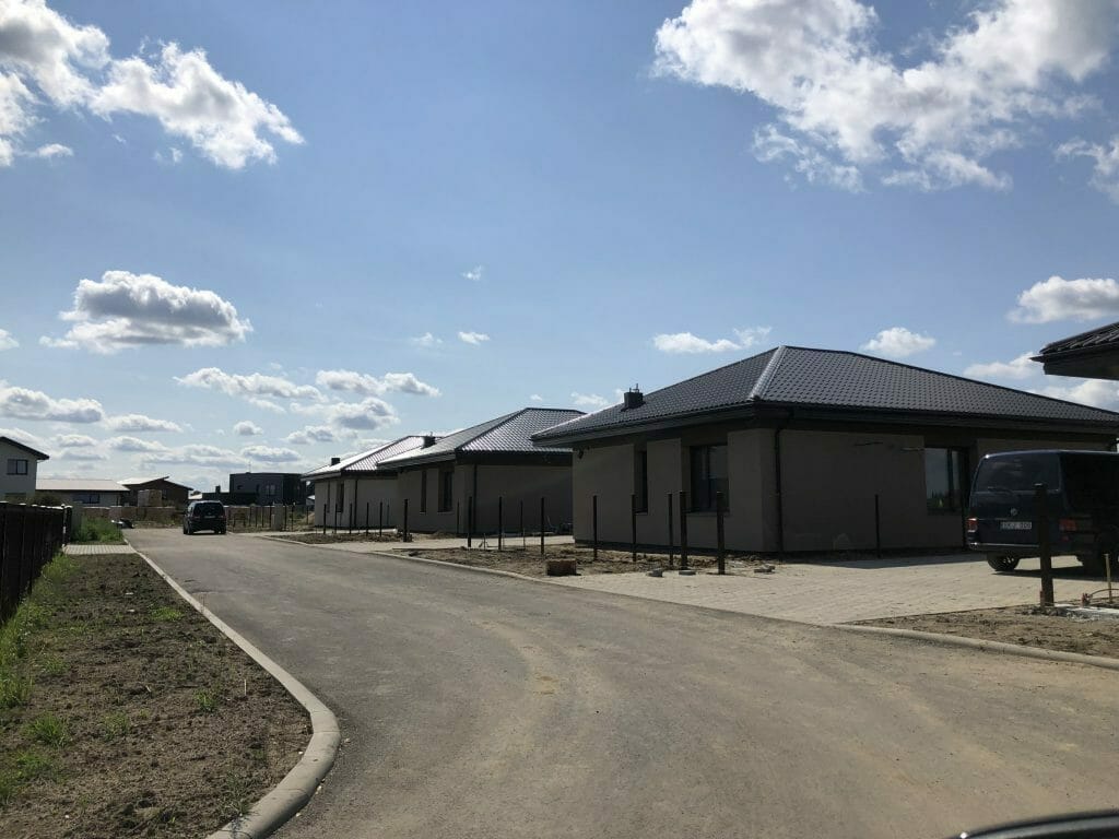 Raitelių namai (Raitelių g. 1, 2, 3, 4, 5, 6, 7, 8, 9, 10, 11, 13, Karininkų g. 26, 28, 30, 32, 34, 36) - Ridaelamu - ehituse fotod