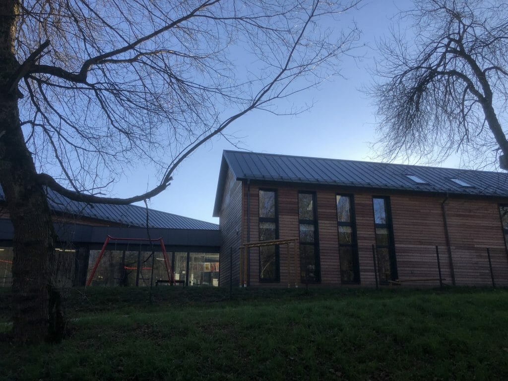 Augalų centro "Multiflora" plėtra (A. Kojelavičiaus g. 1) - Büroohoone, Kool - ehituse fotod