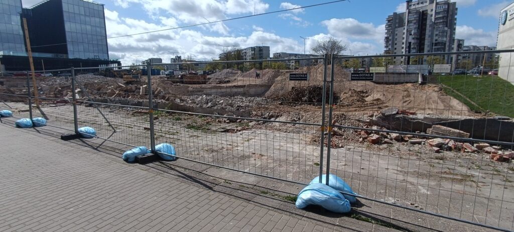 PC PIKAS (Ukmergės g. 221) - Shopping center - construction photos
