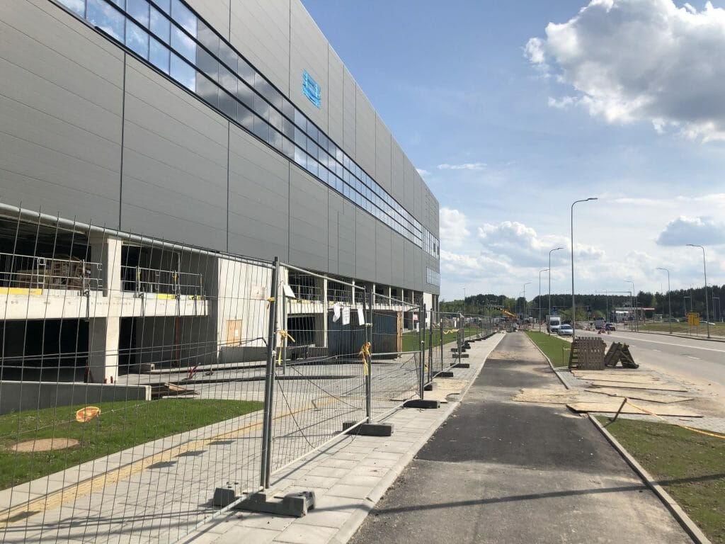 Vilnius OUTLET (Vytauto Pociūno g. 8) - Shopping center - construction photos
