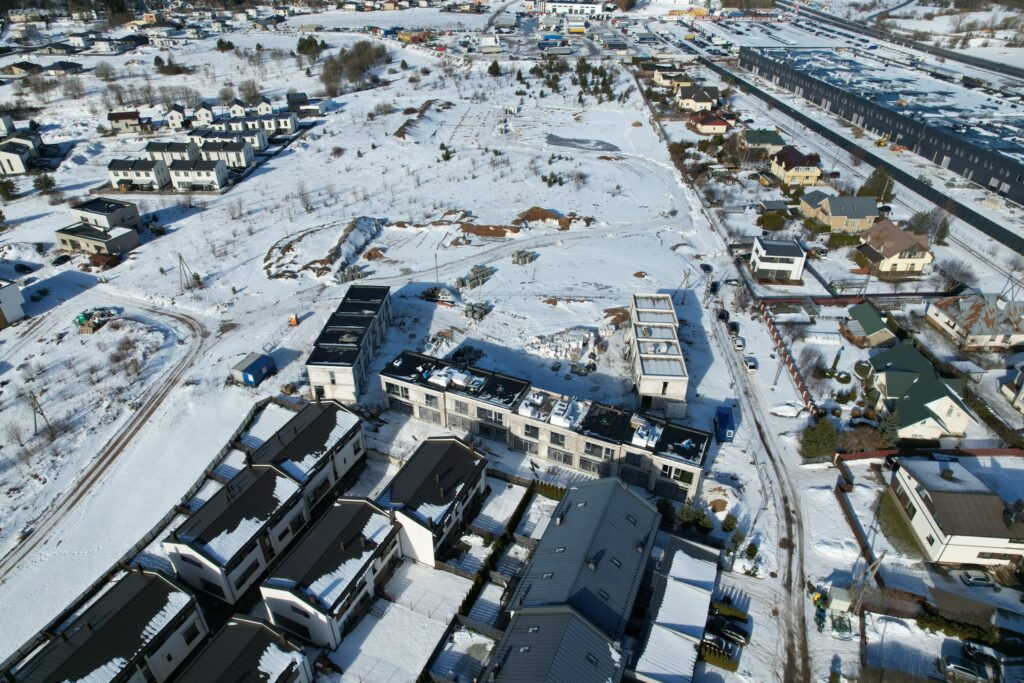 Suburbija (V. Smakausko g. 47) - Row housing - construction photos