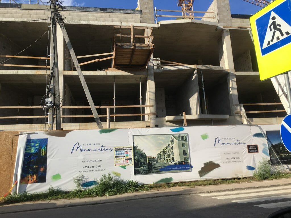 Vilniaus monmartras (Polocko g. 26) - Daudzdzīvokļu nams - būvdarbu attēli