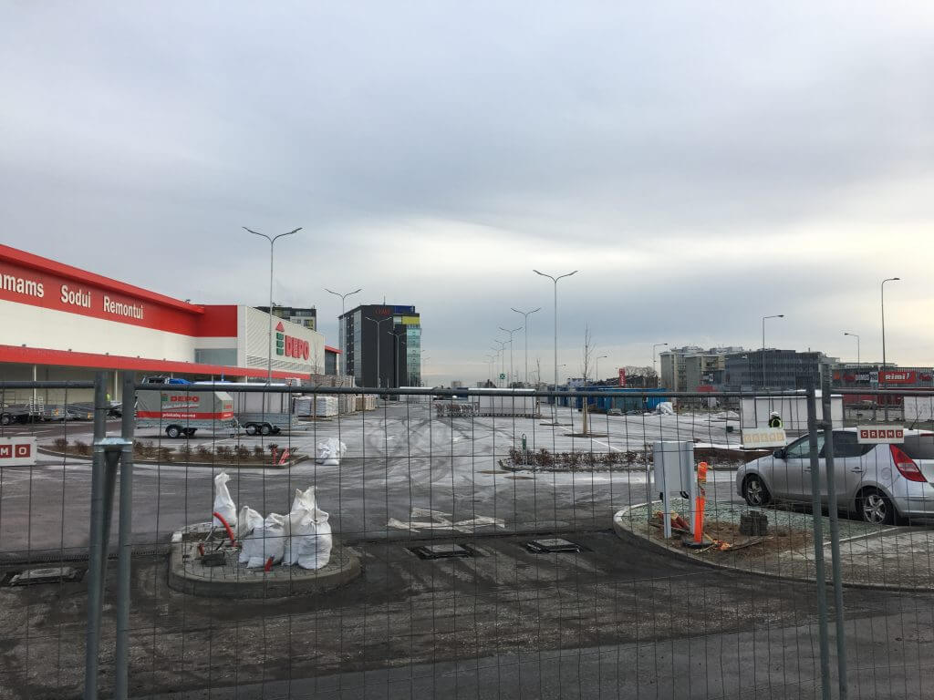 DEPO Fabijoniškės (Ukmergės g. 373) - Kaubanduskeskus - ehituse fotod