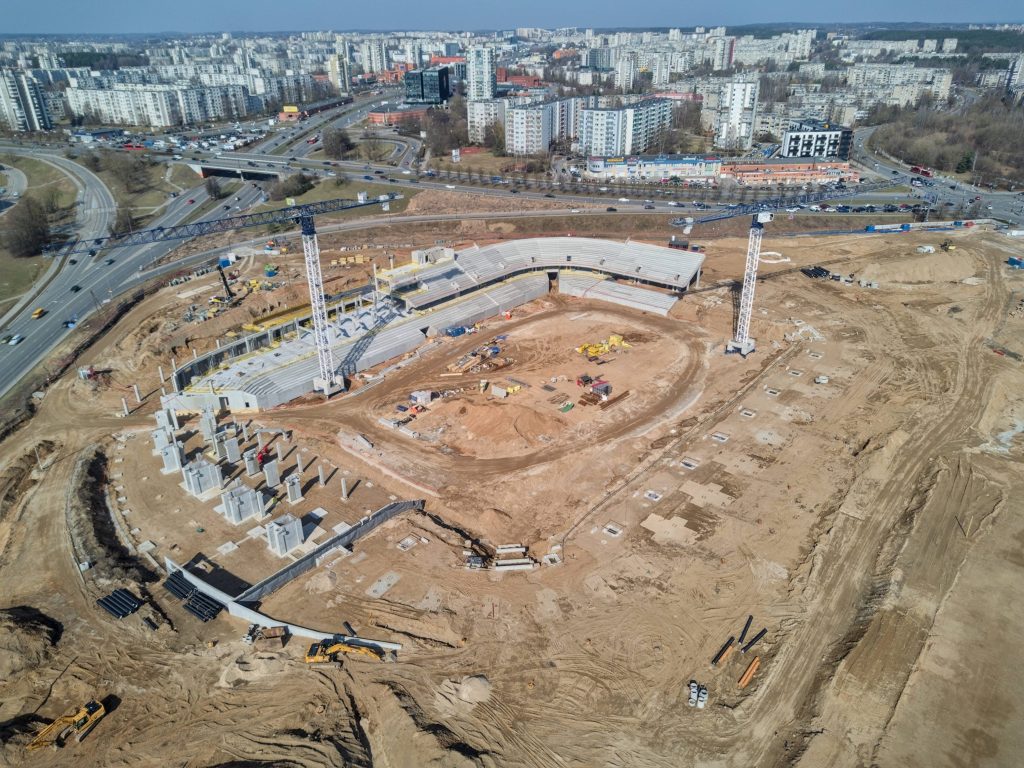 Daugiafunkcis sveikatinimo, ugdymo, švietimo, kultūros ir užimtumo kompleksas 1 etapas (stadionas) (Ozo g. 27) - Staadion - ehituse fotod