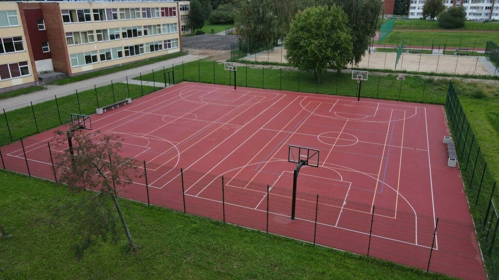 Hermano Zudermano gimnazijos sporto aikštė (Debreceno g. 29) - Sports arena - construction photos