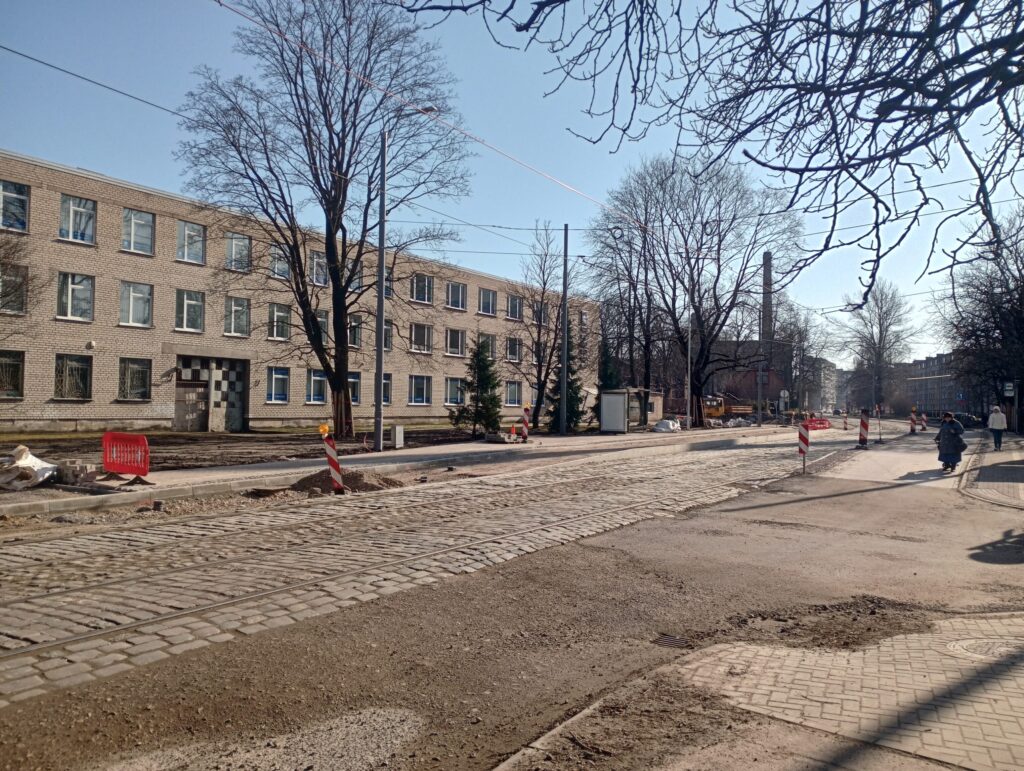 7. tramvaja maršruts - Rīgas tramvaja infrastruktūras pielāgošana zemās grīdas tramvaja parametriem (Latgales iela) - Railroad, Street - construction photos