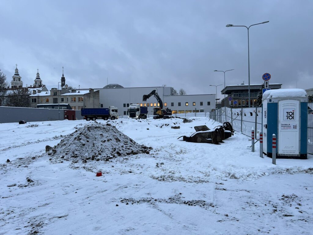 Sąvaržėlė (Konstitucijos pr. 14A) - Office center - construction photos
