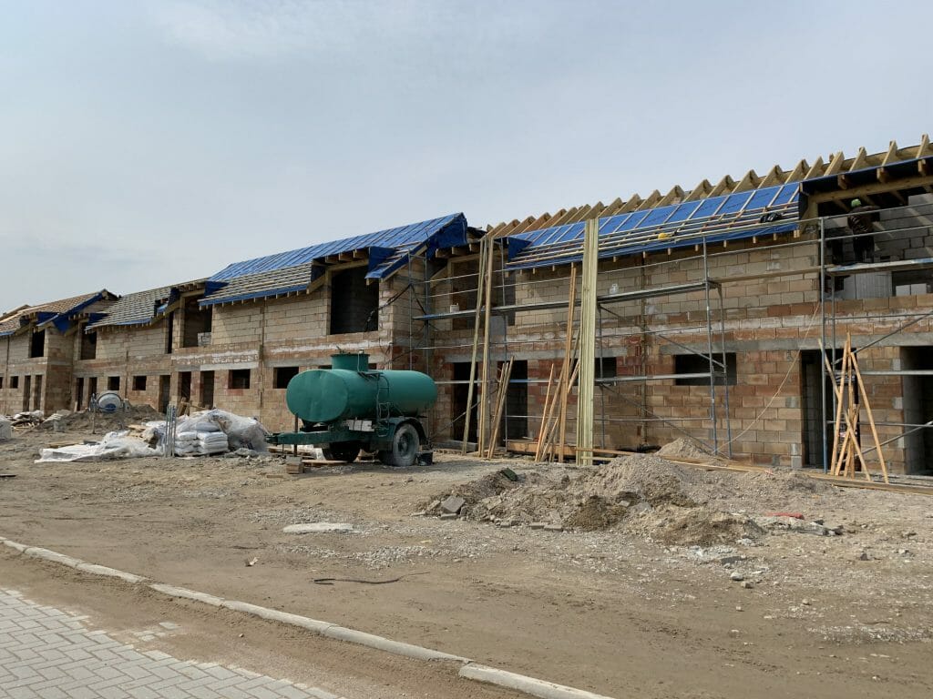 Bachmano Žemė (Vėluvos g. 1, 2, 3, 4 - 47, Eitkūnų g. 6, 6A, 8, 8A - 30, 30A, Tolminkiemio g. 1, 2, 3, 4 - 69) - Privātmāju kopienas, Rindu mājas - būvdarbu attēli