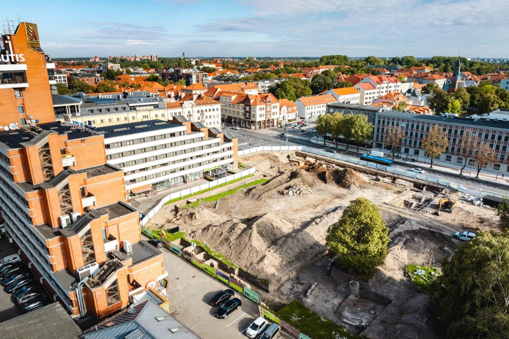 Atgimimo aikštė (Danės g. 17B, Danės g. 17C) - Park, Parkimishoone - ehituse fotod