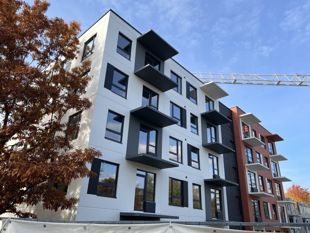 Karoliniškių namai 1 etapas (Sausio 13-osios g. 31) - Hotel, Multi apartment - construction photos