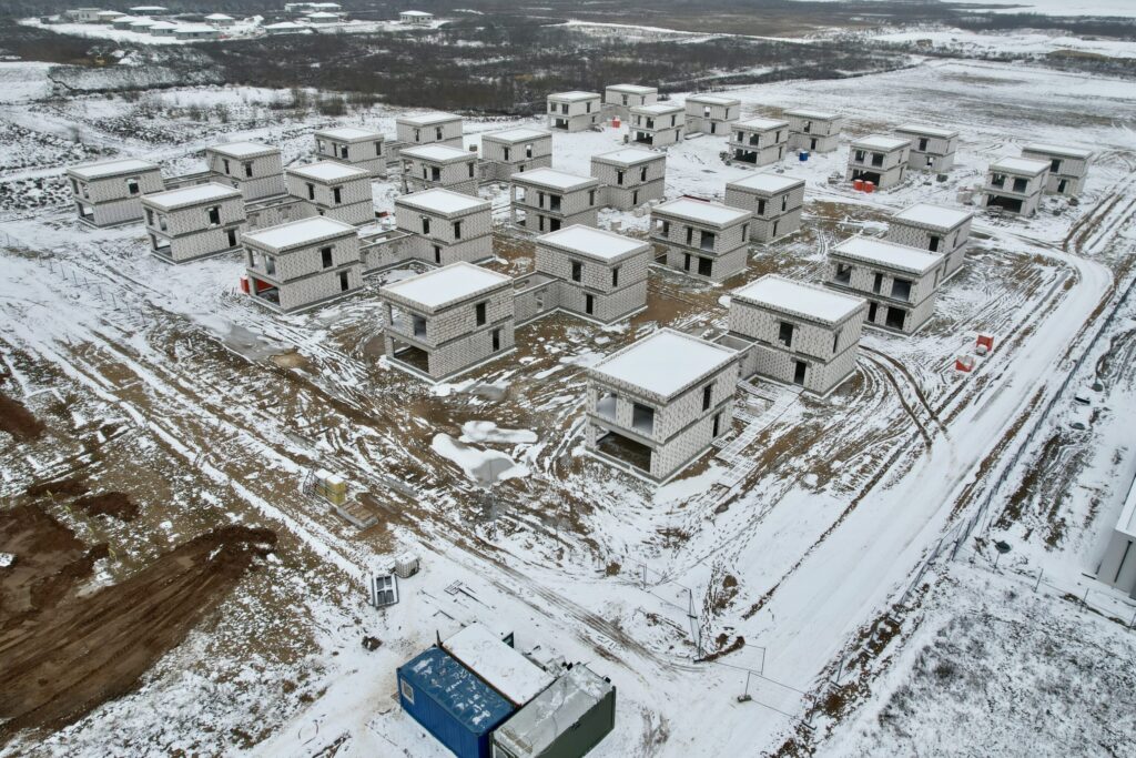 Vingiai 1 etapas (Grinapolio g. 52, 54, 56, 58, 60, 62, 64, 66, 68, 70, 72, 74, 76, 78, 80) - Sublokuoti namai - statybų nuotraukos