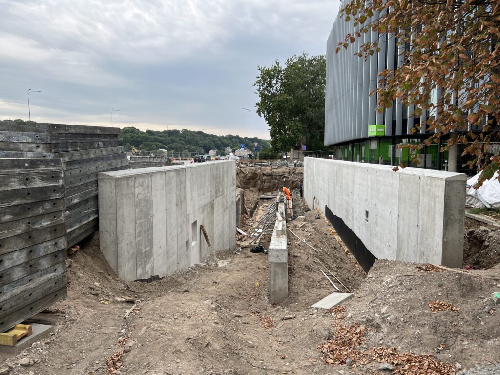 Pėsčiųjų tunelio po Karaliaus Mindaugo pr. rekonstrukcija (Karaliaus Mindaugo pr.) - Pedestrian path - construction photos