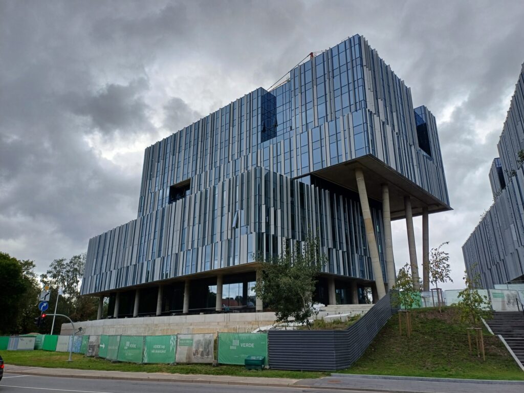 Verde 1. kārta - "A","B" ēkas (Roberta Hirša iela 1) - Office center - construction photos