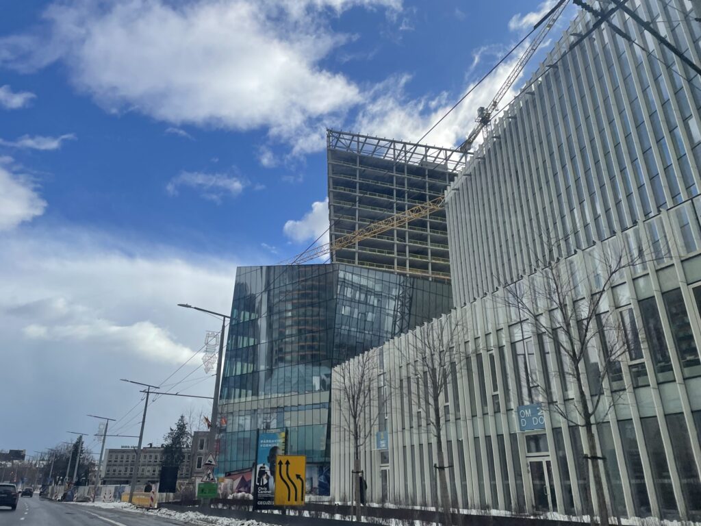 Artery (Konstitucijos pr. 18B) - Biroju centrs - būvdarbu attēli