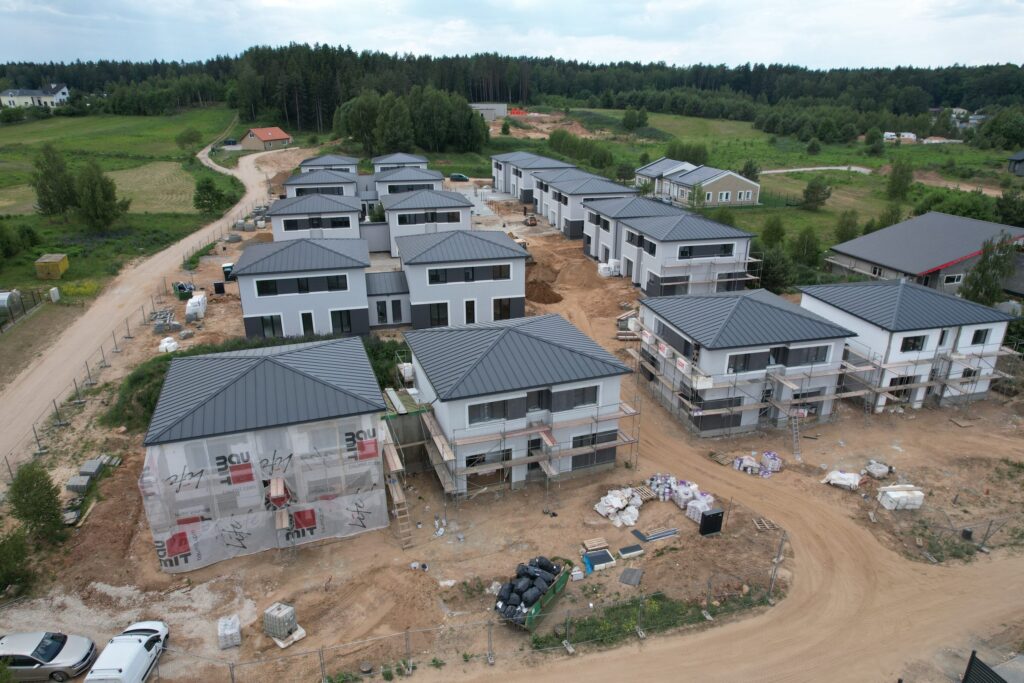Riešės šilas (Verbų g. 35A, 35B, 35C, 35D, 35E, 35F, 35G, 35H, 35I, Didžiosios Riešės k.) - Private house community - construction photos