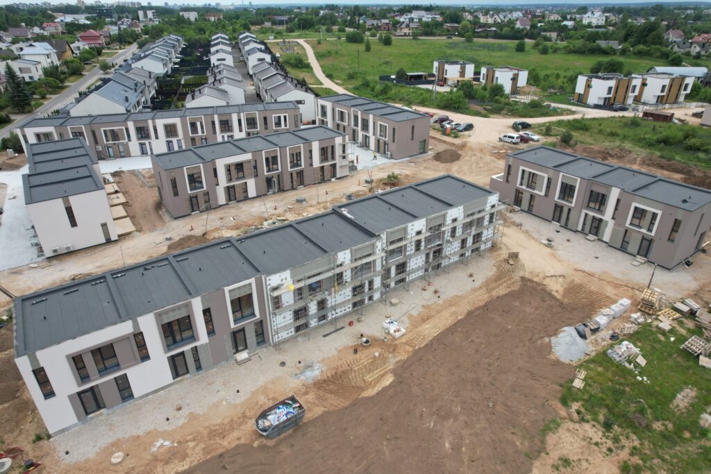Suburbija (V. Smakausko g. 47) - Row housing - construction photos