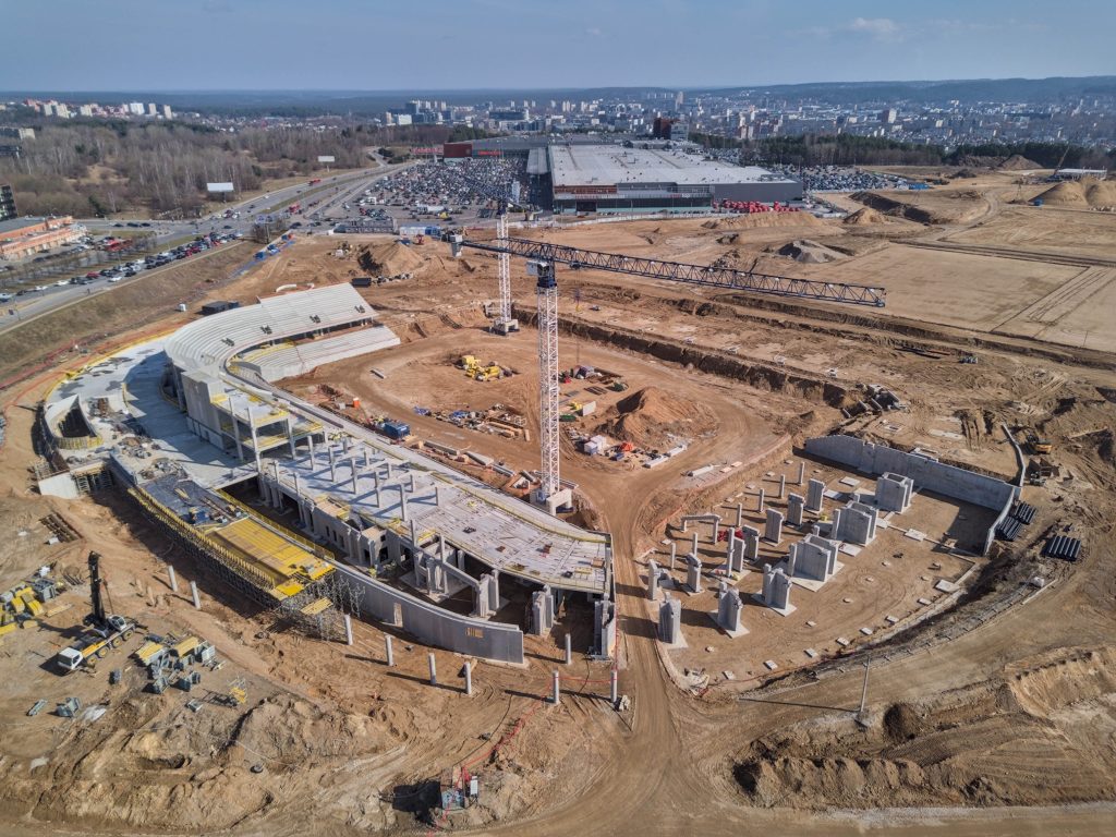 Daugiafunkcis sveikatinimo, ugdymo, švietimo, kultūros ir užimtumo kompleksas 1 etapas (stadionas) (Ozo g. 27) - Staadion - ehituse fotod