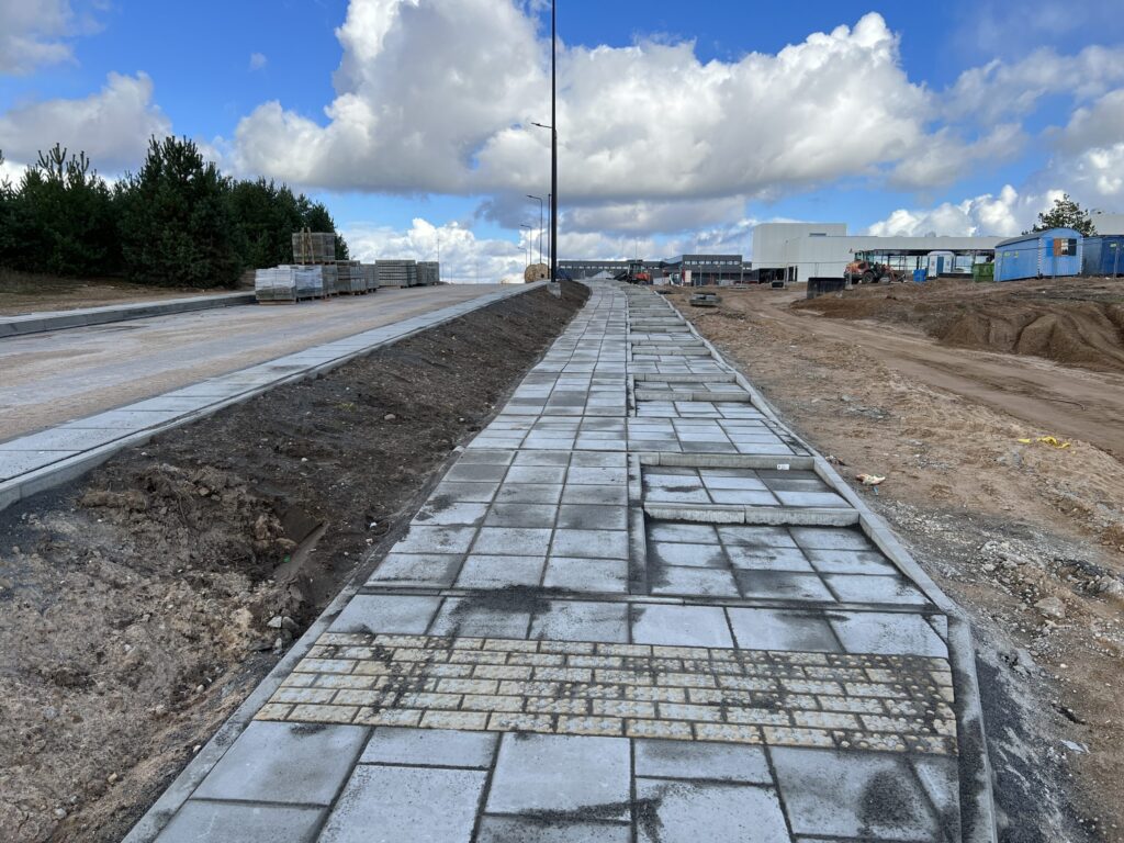 Jungiamasis kel. nuo Pilaitės pr. iki Senosios Pilaitės kel. (Senosios Pilaitės kel.) - Street - construction photos