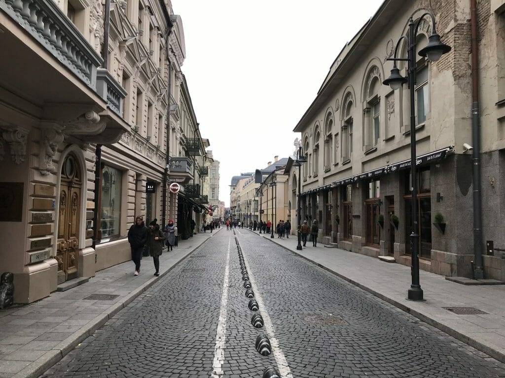 V18 (Vilniaus g. 18) - Korterelamu, Büroohoone, Muu äri - ehituse fotod