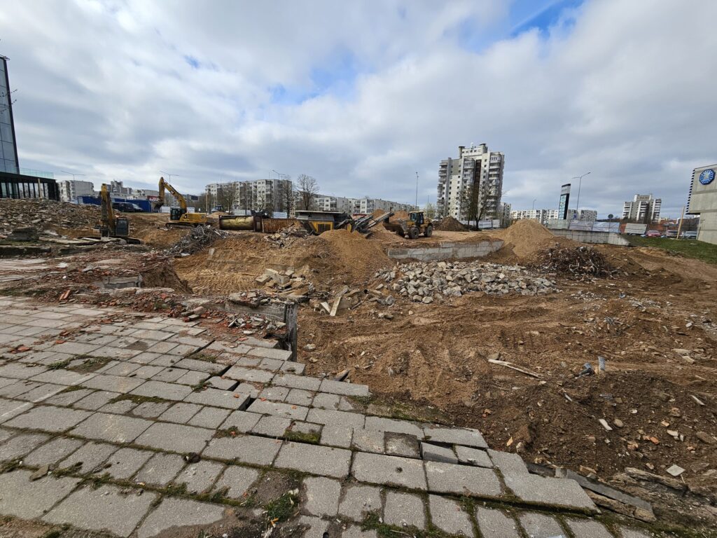 PC PIKAS (Ukmergės g. 221) - Shopping center - construction photos