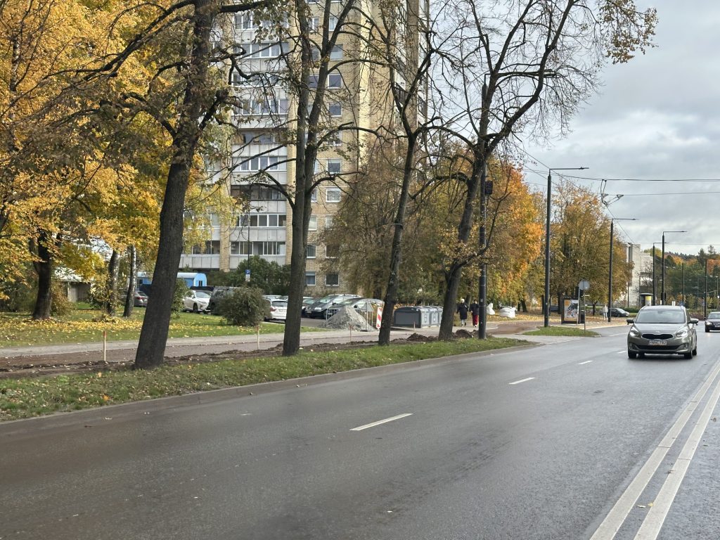 Šeimyniškių g. dviračių takas (Šeimyniškių g.) - Velosipēdu ceļš - būvdarbu attēli