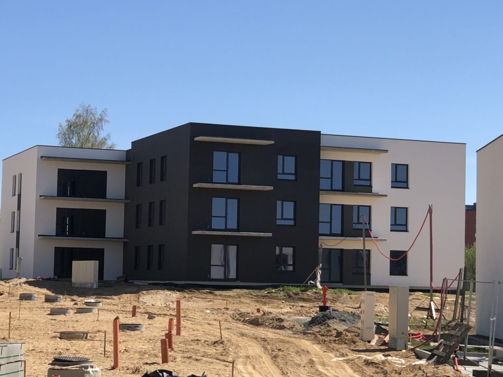 Pilaitės namai (Tilžės g. 47, 53, 55, 57, 59, 60, 61, 63, 65, 67, Gumbinės g. 8, 12, 14, Virbalio g. 4, Tolminkiemio g. 50) - Rindu mājas - būvdarbu attēli