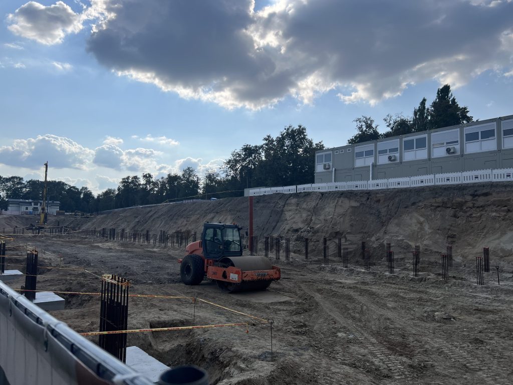 Žirmūnų lengvosios atletikos maniežas (Žirmūnų g. 1H) - Sports arena - construction photos