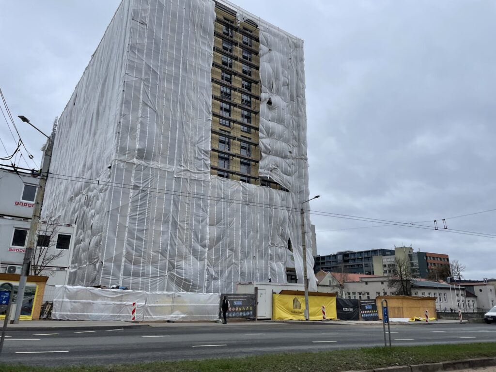 Yellowstone (J. Jasinskio g. 14) - Office center - construction photos